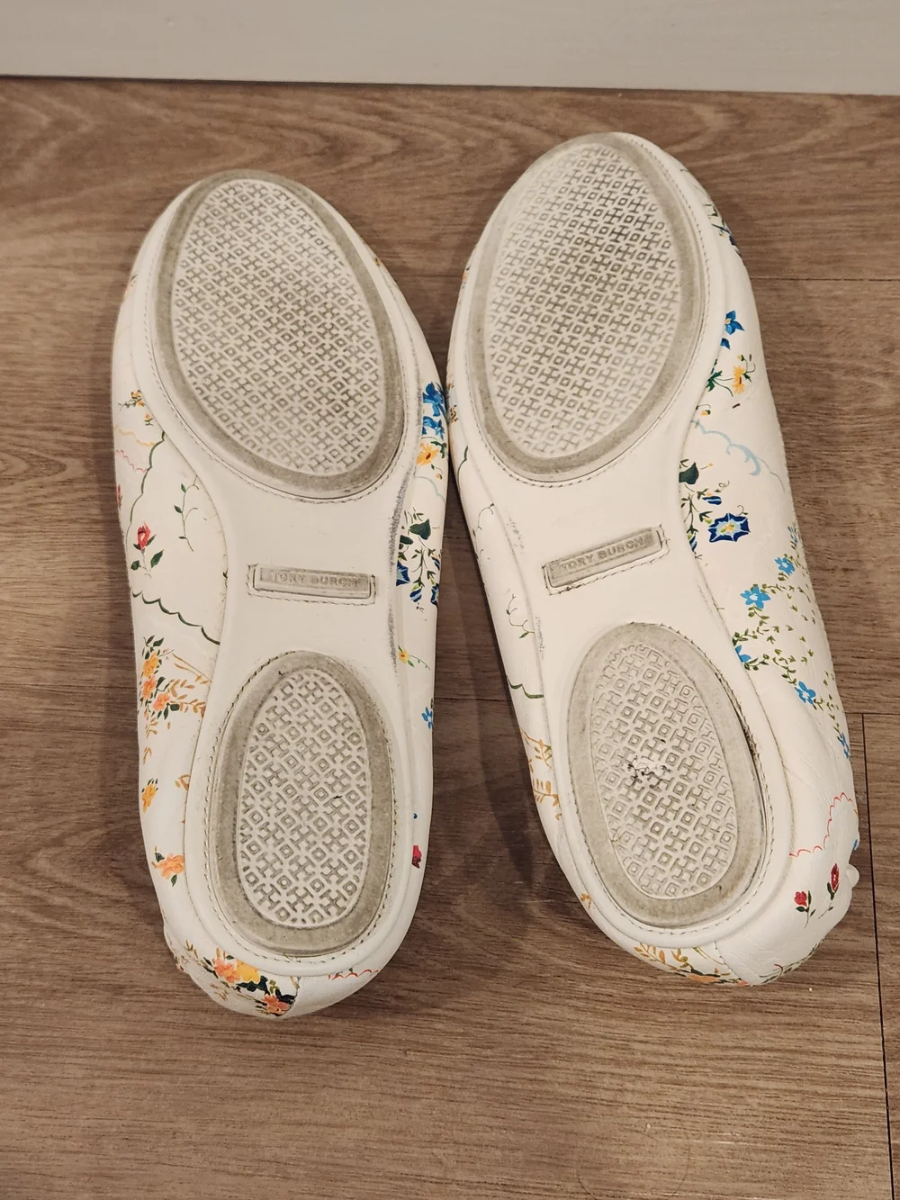 Tory Burch tory burch